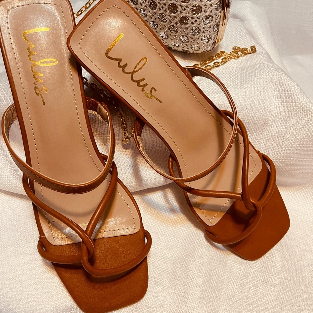 Lulu's Brown Strappy Sandals